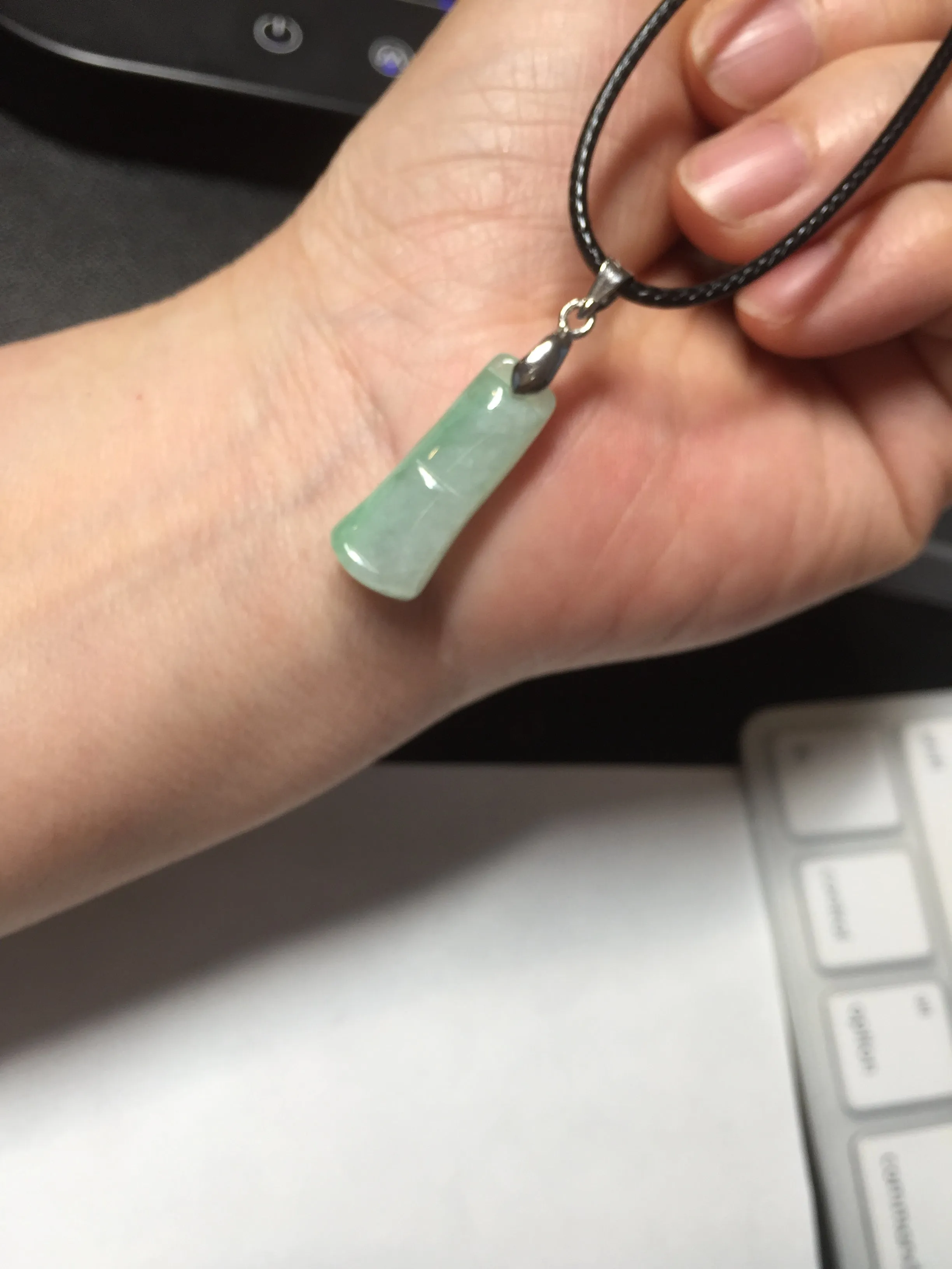 100% Natural type A icy watery sunny green jadeite Jade bamboo/blessing melon pendant BM56