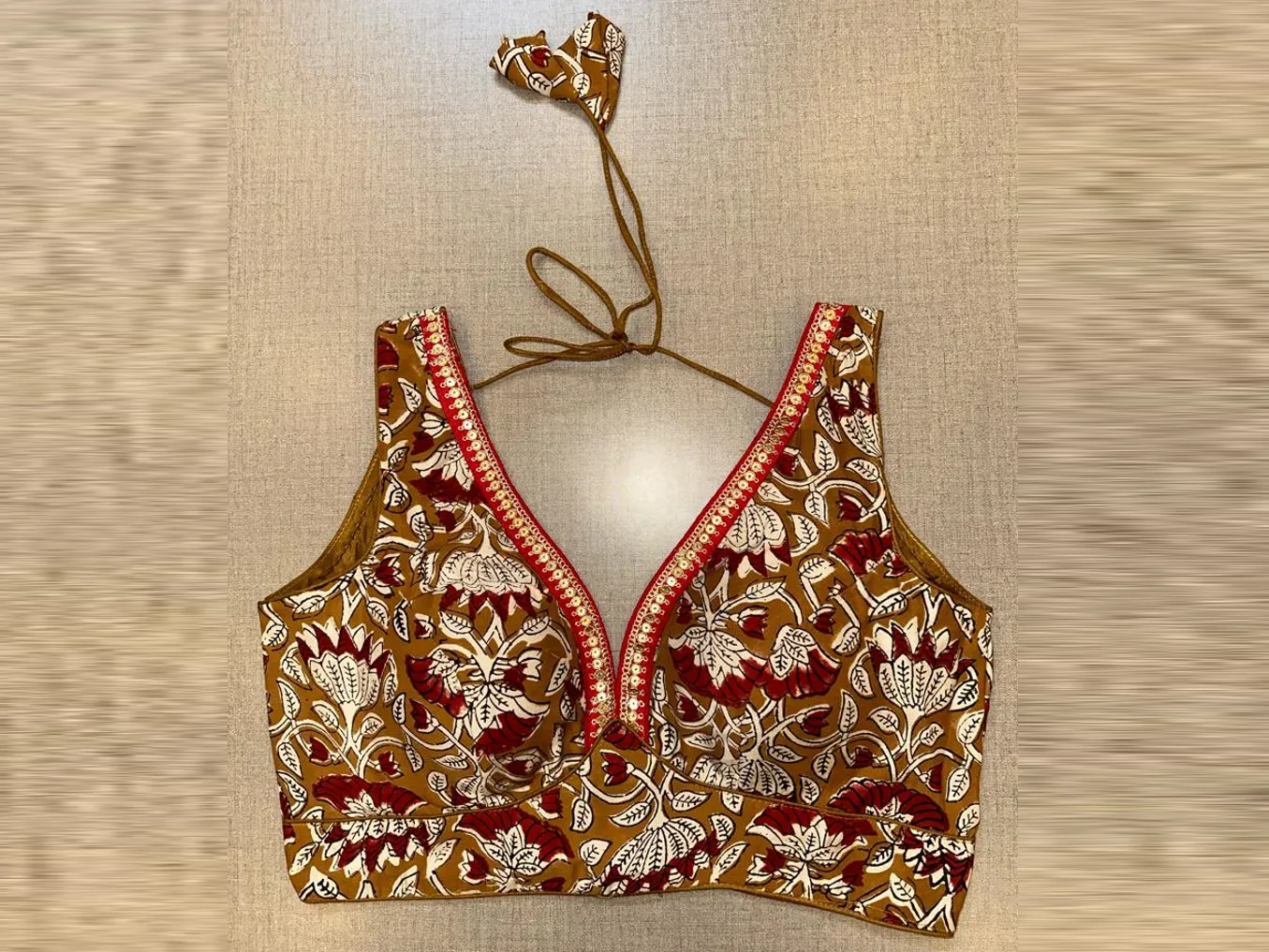 50V521-RO Brown Printed Sleeveless Saree Blouse With Sequin Lace