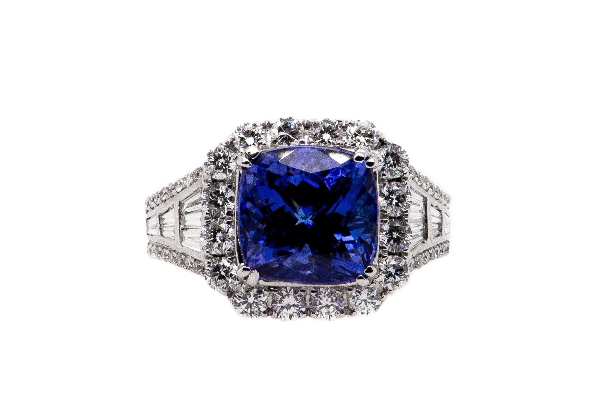 5.64ct Cushion Cut Tanzanite with Diamond Setting (1.63ct)