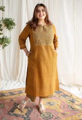 Akira Ajrakh Slub Cotton Hand Embroidered Kurta