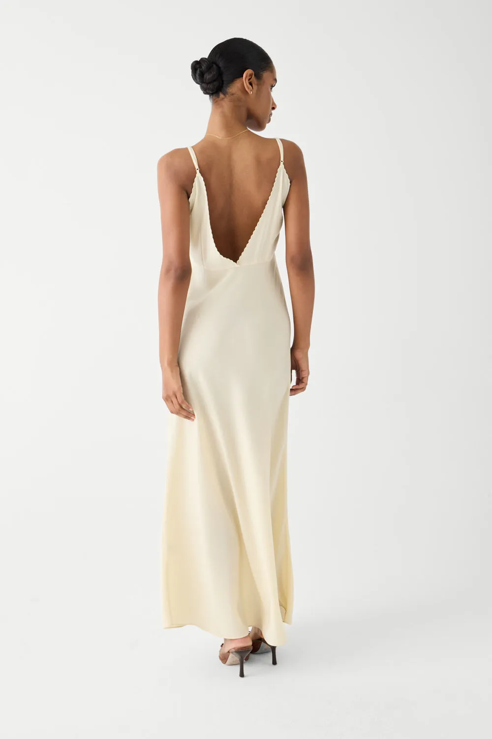 Beauty Maxi Dress - Macadamia