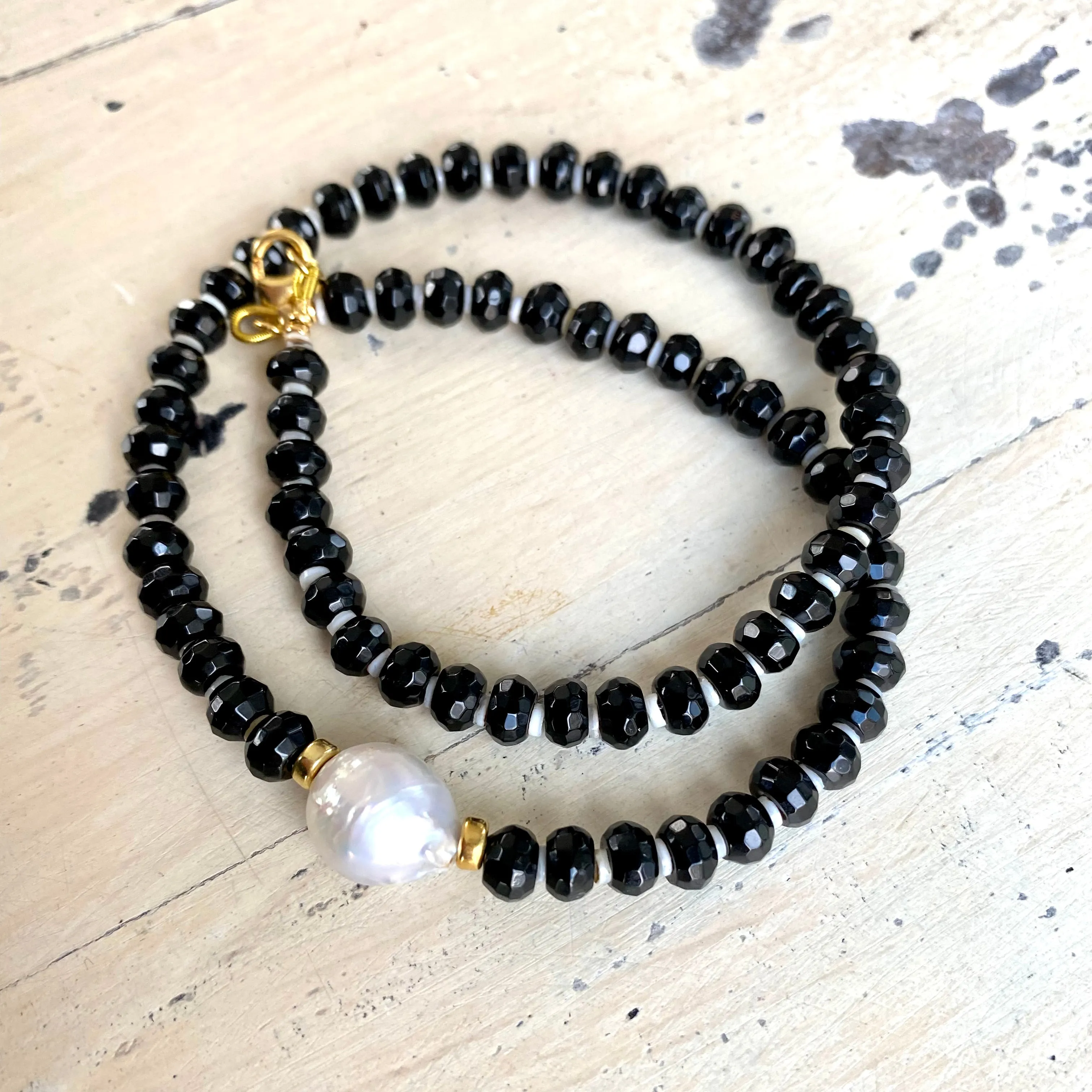 Black Onyx with Shell Beads and Freshwater Baroque Pearl Choker Necklace,16inches