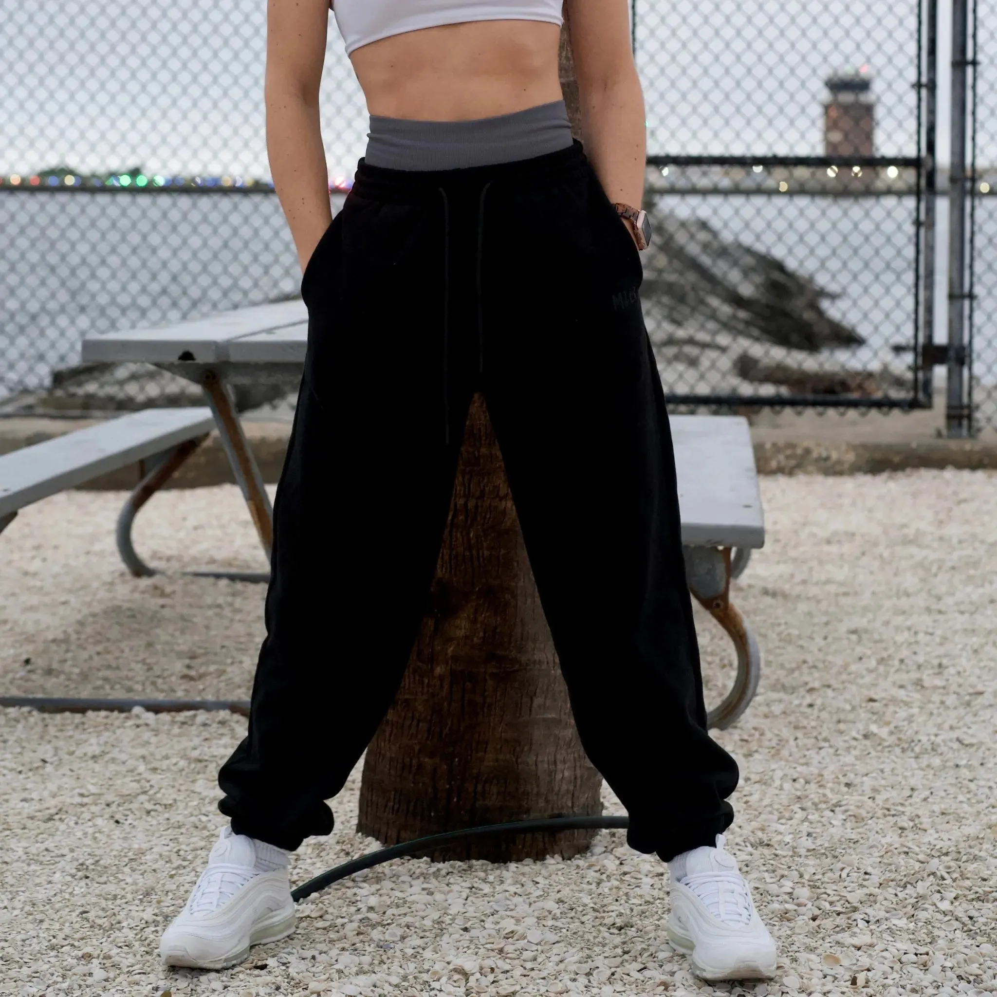 COMFY WEIGHTED SWEATPANTS