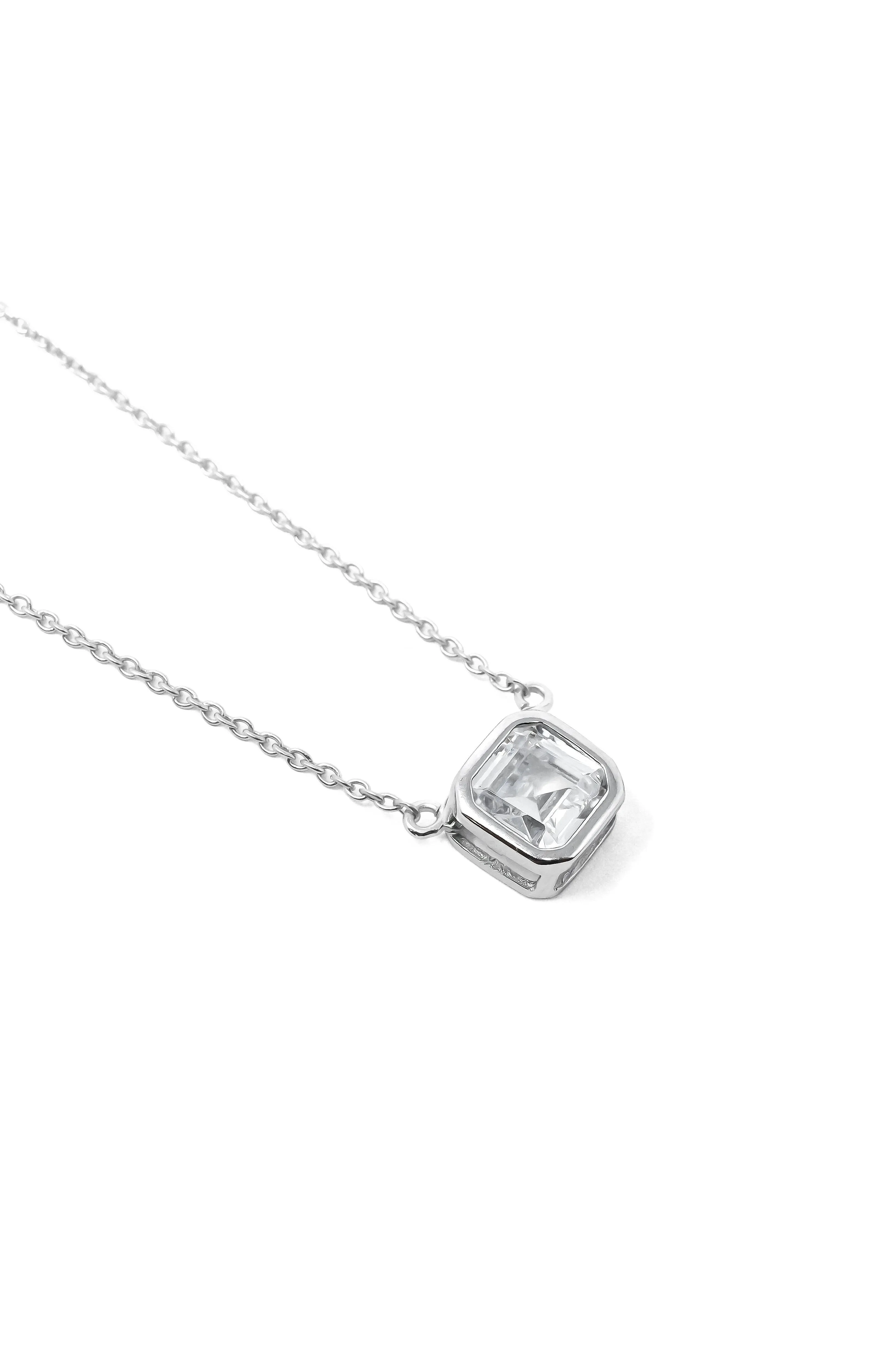 Dare To Square Solitaire Sterling Silver Pendant Chain Necklace