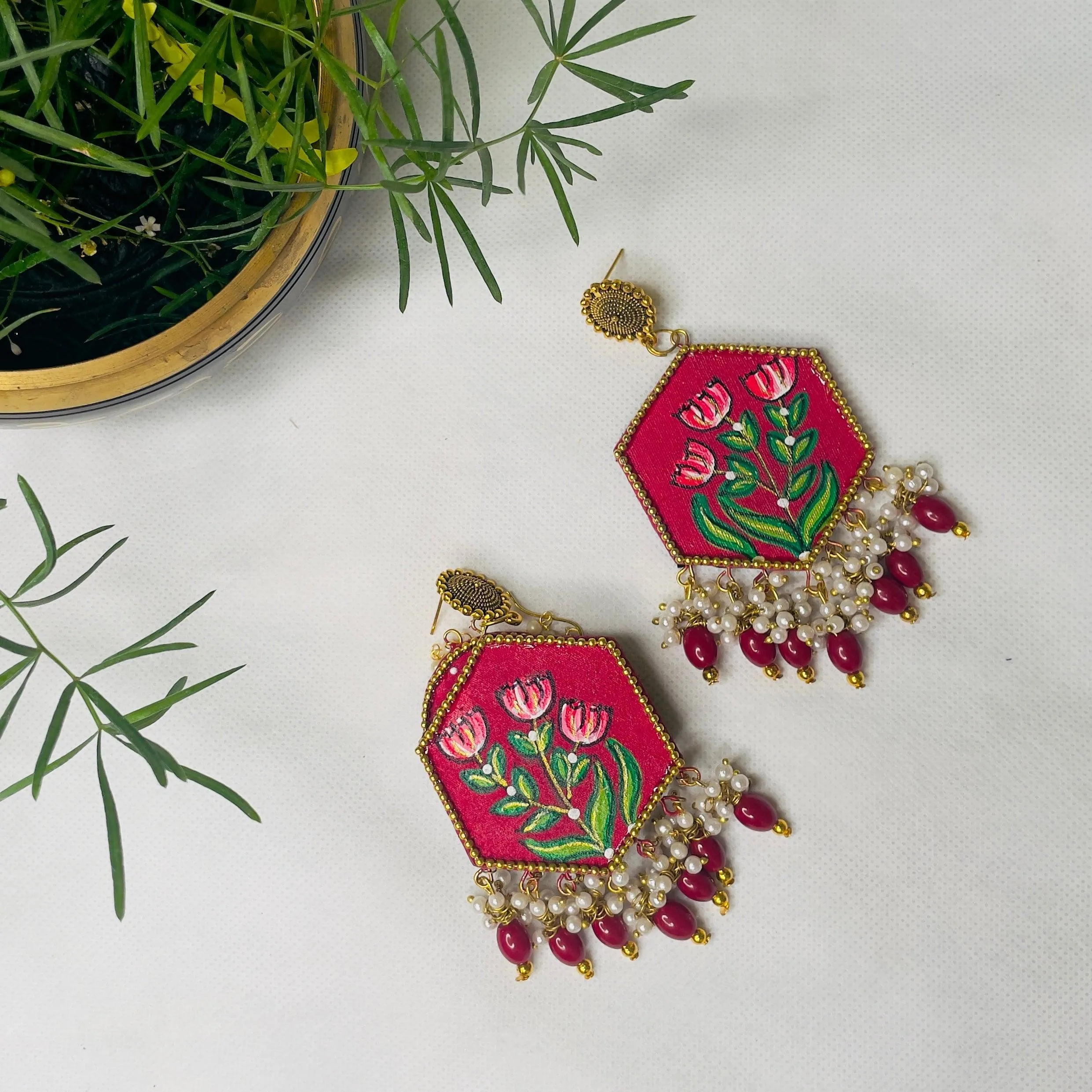 Dianthus Handpainted Red (Earrings)