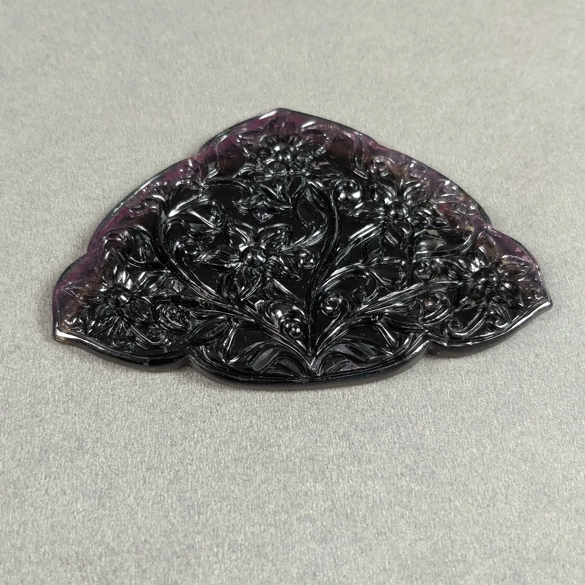 Exclusive Rare BLACK PINK TOURMALINE Gemstone Carving : 191.54cts Natural Untreated Tourmaline Hand Carved Uneven Flower 82*60mm*6(h)