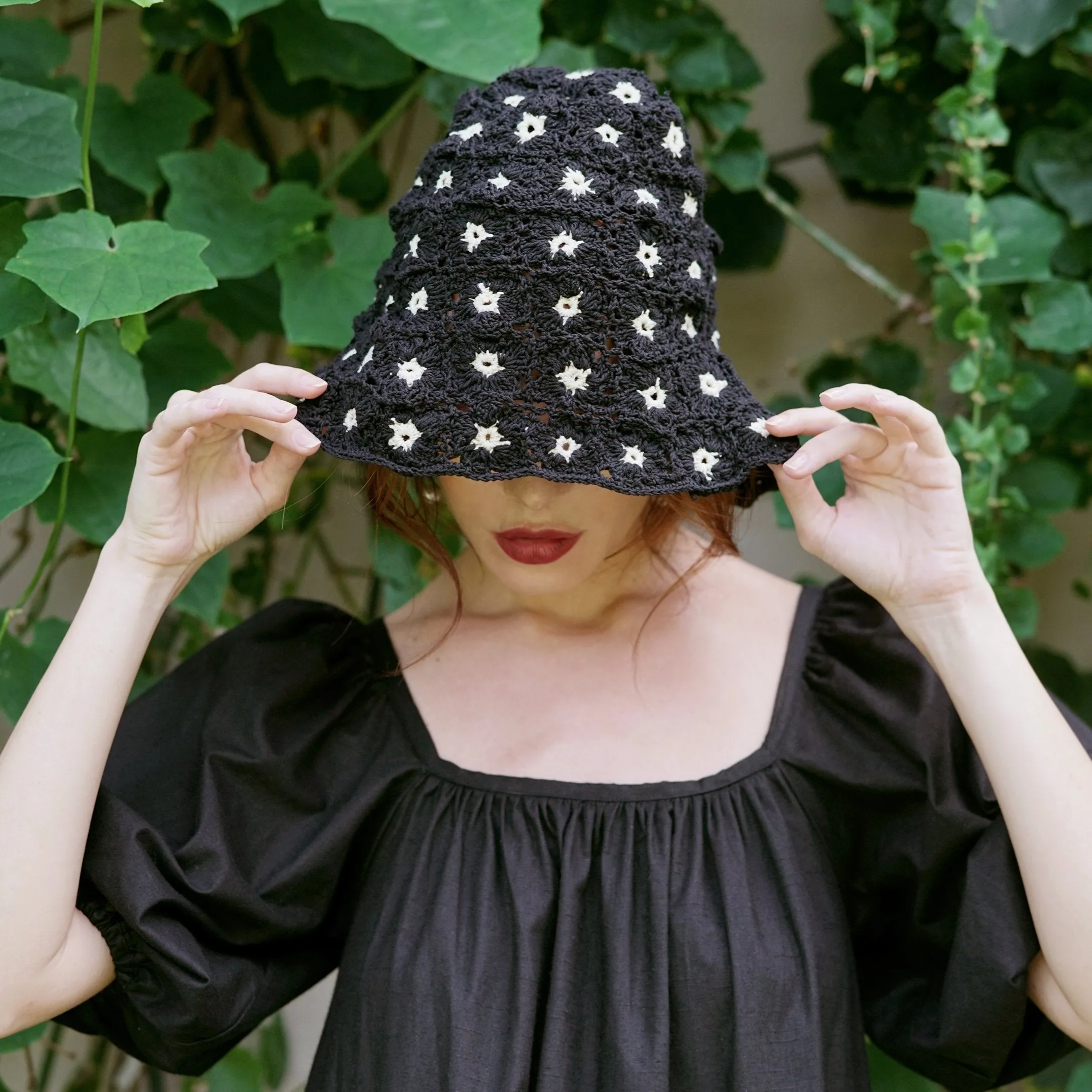 FLORA Crochet Hat, in Black