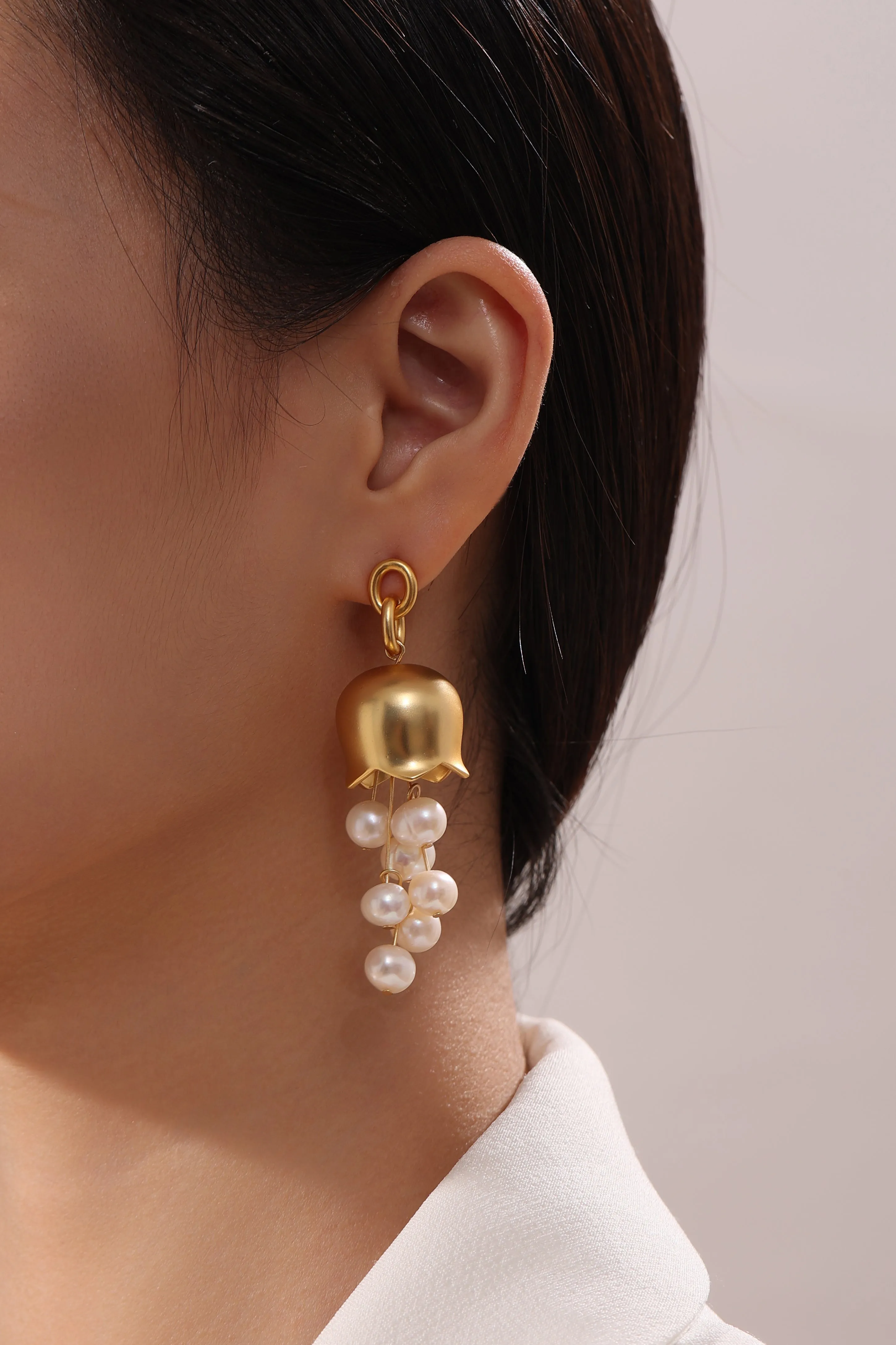 Lily of the valley pearl earrings