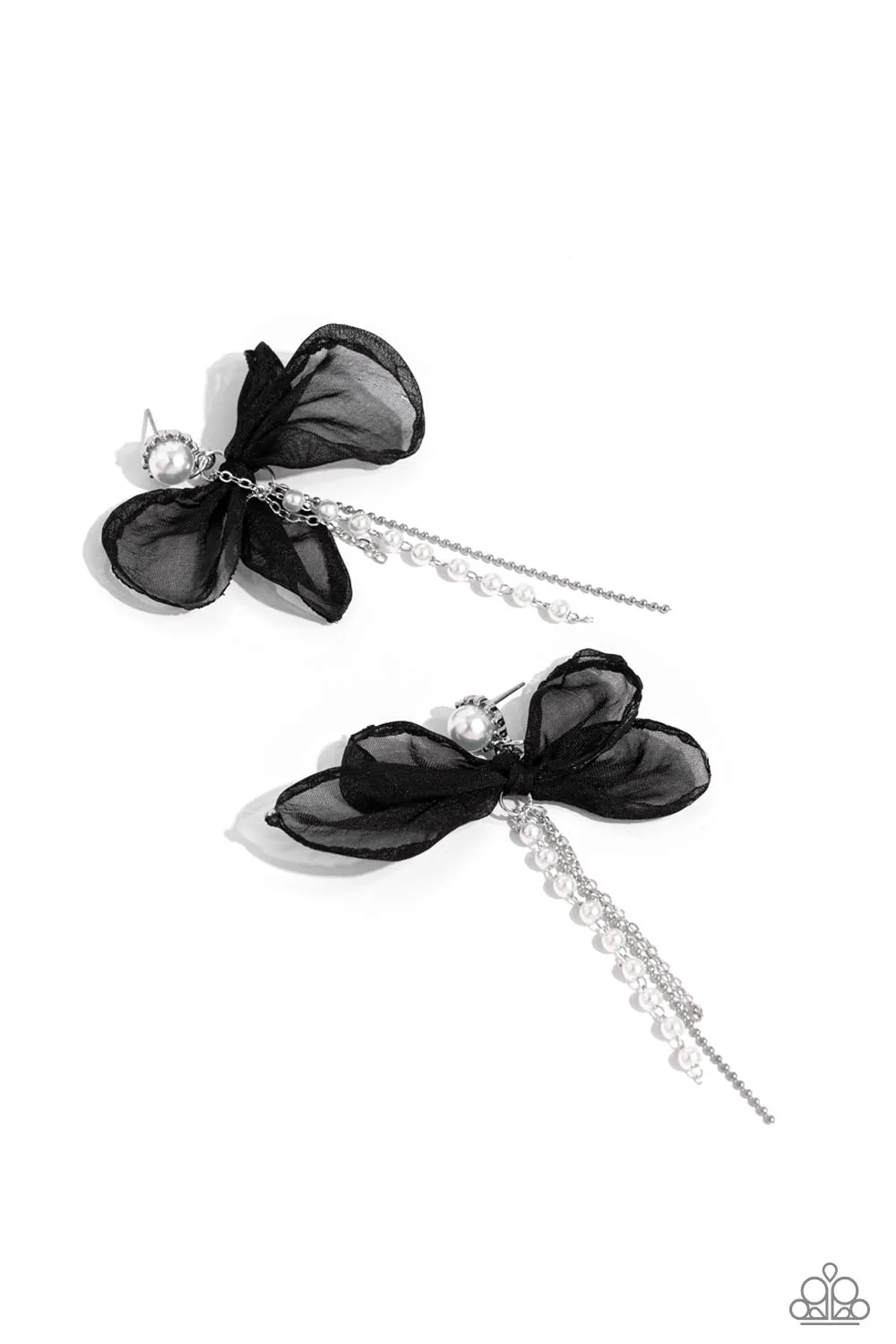 Paparazzi High-Class Heiress Black Post Earrings