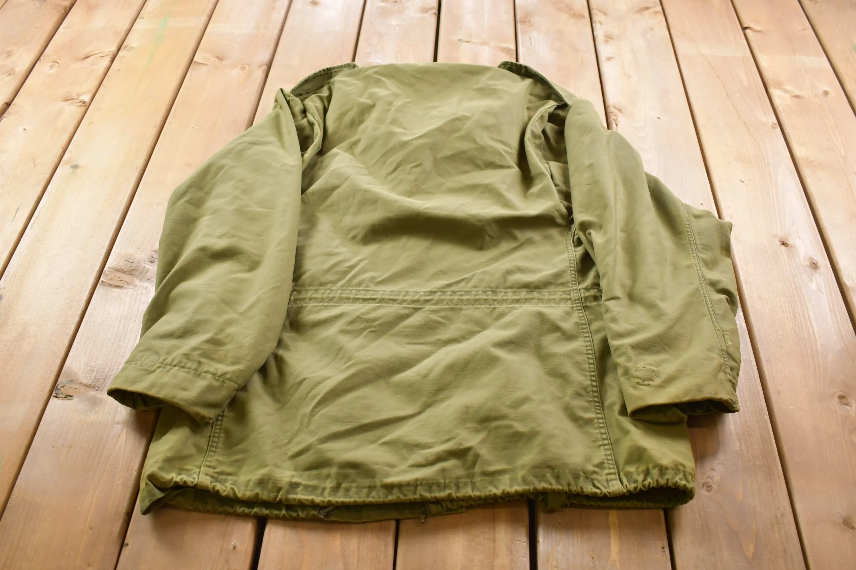 Vintage 1970's Military Cold Weather Field Coat / Zip Up Jacket / US Army Green / Vintage Army / Streetwear Fashion / Army Jacket