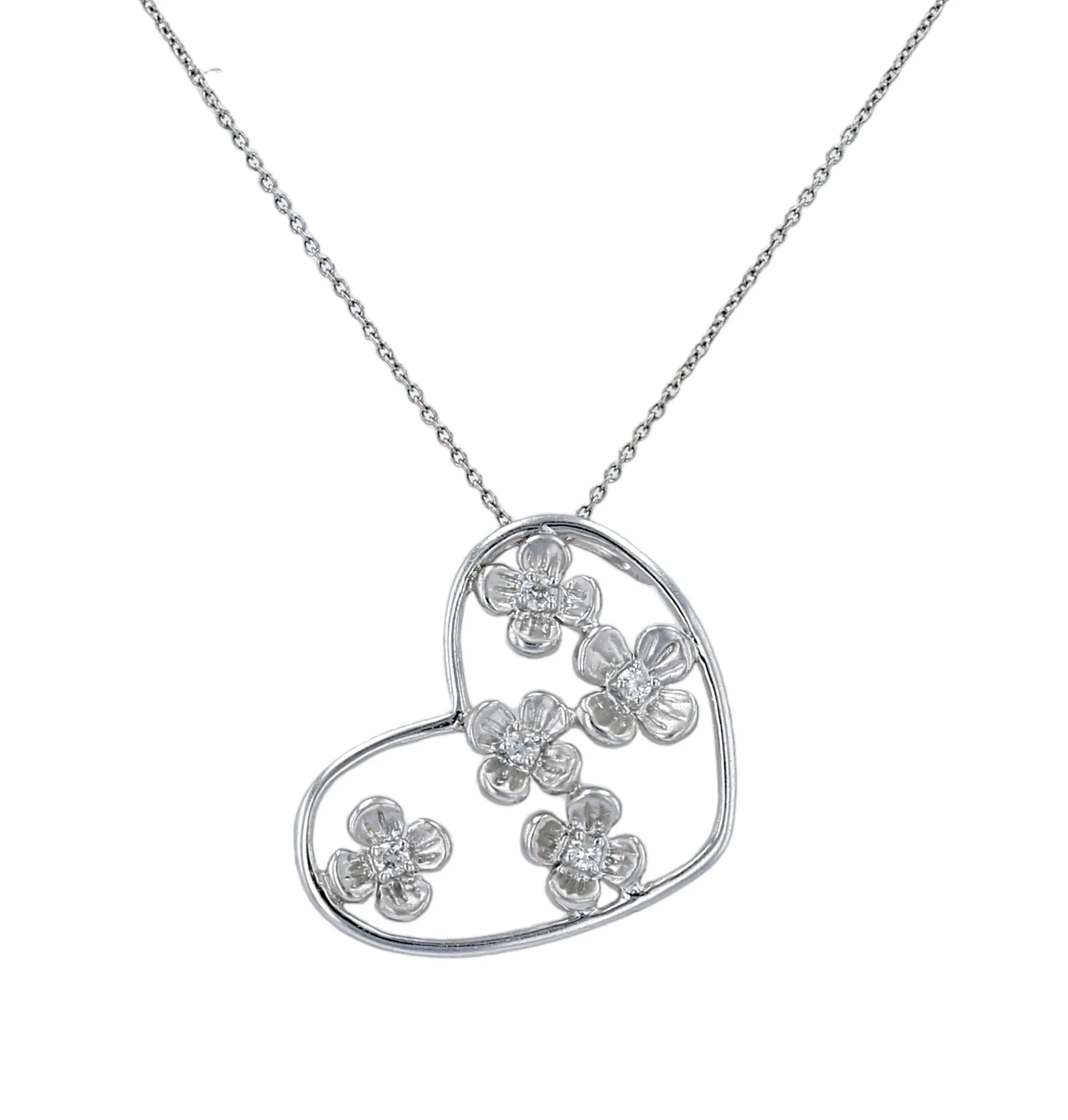 White gold 14k necklace heart pendant